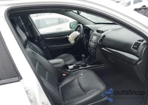 2015 Kia Sorento Lx from USA, damaged, VIN 5XYKTCA66FG636882